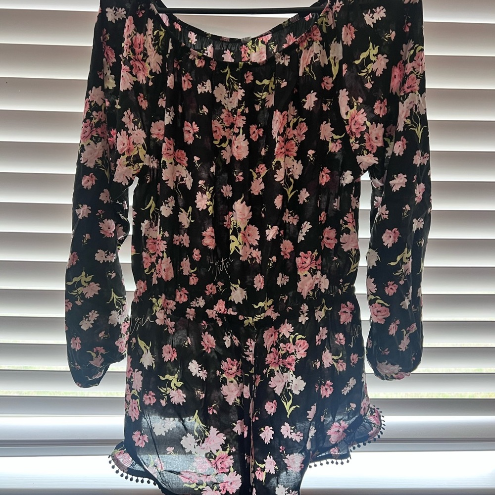 Victoria’s Secret floral beach coverup romper S